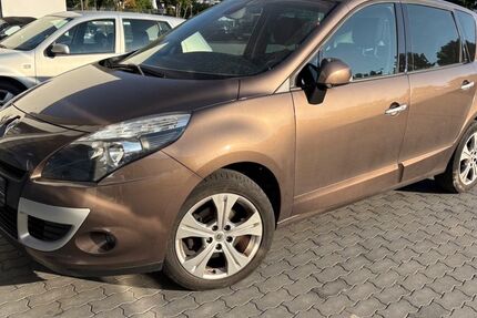 Renault Scenic 99.100 km 2.649 € Neustadt 67433