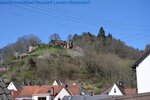 Wohnen für 2 Familien unterhalb der Burg mit Sanierungsaufwand - Burg Neidenfels | Angebot:26058106