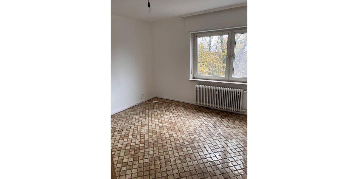 Etagenwohnung Pirmasens - 3 Zimmer, 81 m&sup2;, 460&euro; | Angebot:26442564