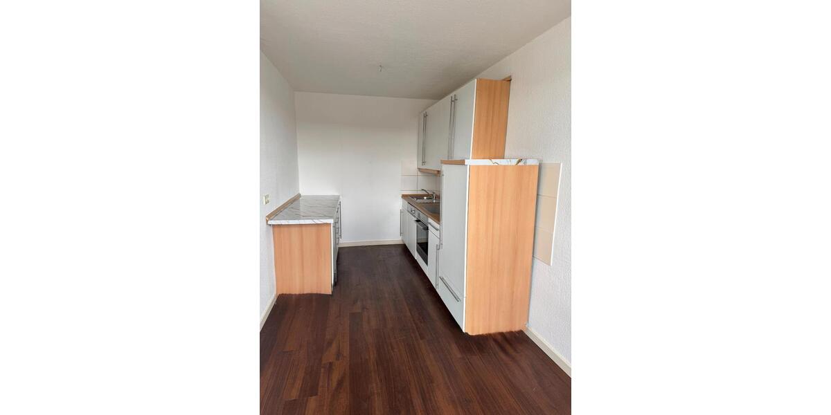 Etagenwohnung Kaiserslautern Betzenberg - 3 Zimmer, 100 m&sup2;, 1.100&euro; | Angebot:26042575