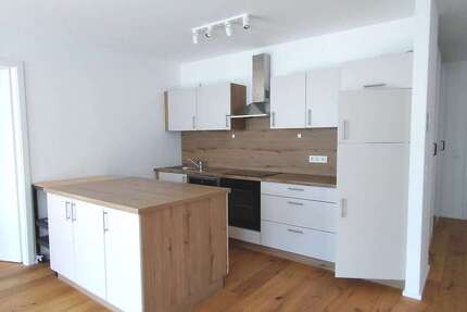 Wohnung Kaiserslautern Betzenberg - 2 Zimmer, 79 m&sup2;, 970&euro; | Angebot:26257968