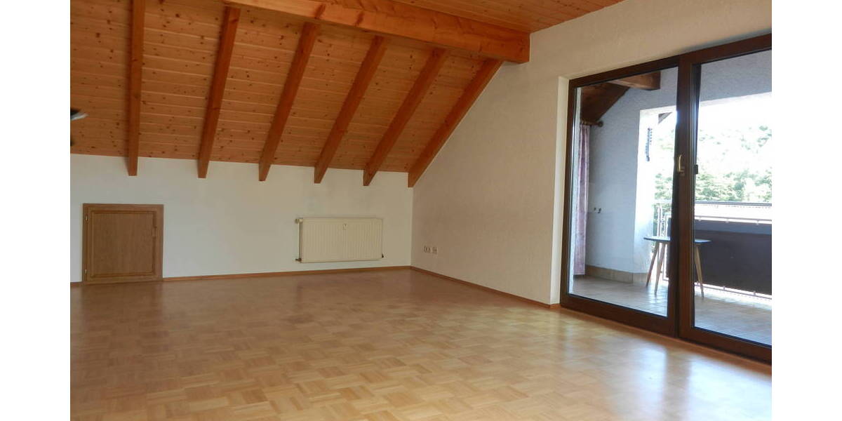 Etagenwohnung Lambsborn - 3 Zimmer, 83 m&sup2;, 550&euro; | Angebot:25969875