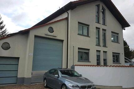 Großes, freistehendes Einfamilienhaus zur Miete 6 zimmer