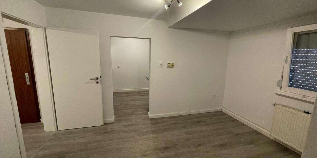 Etagenwohnung Kaiserslautern Engelshof - 2.5 Zimmer, 58 m&sup2;, 650&euro; | Angebot:26628590
