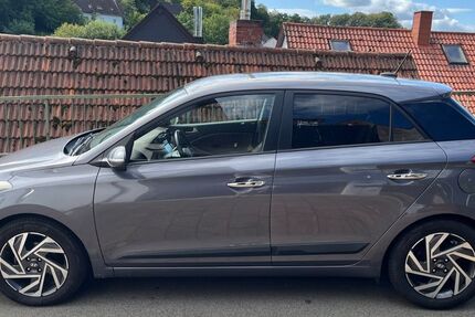 Hyundai i20 74.500 km 10.500 &euro; Kaiserslautern 67659