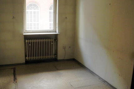 ObjNr:17530 - Teivermietetes Wohn-Geschäftshaus in Elmstein 8 zimmer