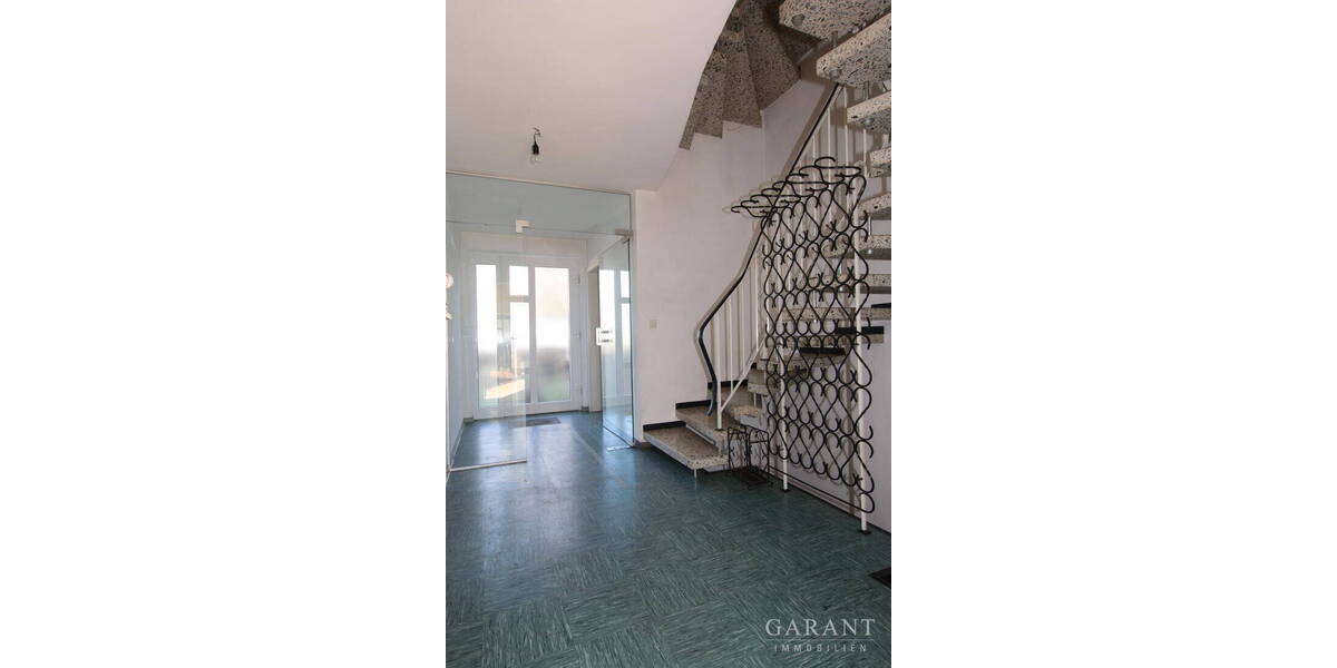 Doppelhaushälfte Kaiserslautern Innenstadt - 4 Zimmer, 105 m&sup2;, 180.000&euro; | Angebot:26174973