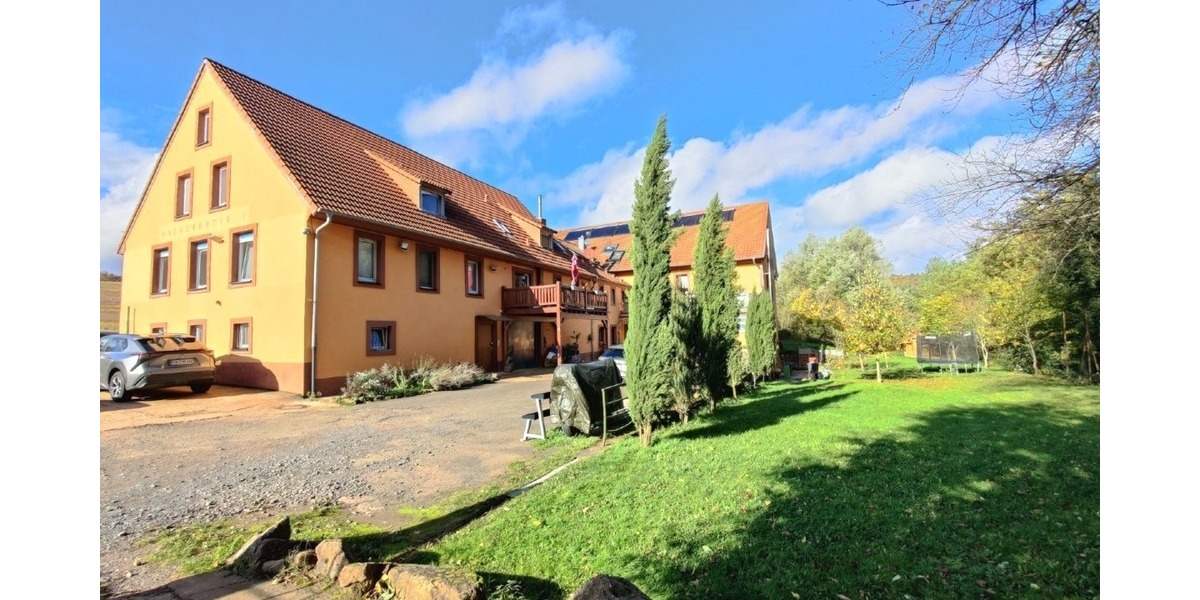 Rendite optimiert: Top-modernisiertes 8-Parteienhaus in Enkenbach-Alsenborn - Mehrfamilienhaus, Wohnhaus Enkenbach-Alsenborn Alsenborn | Angebot:26535146