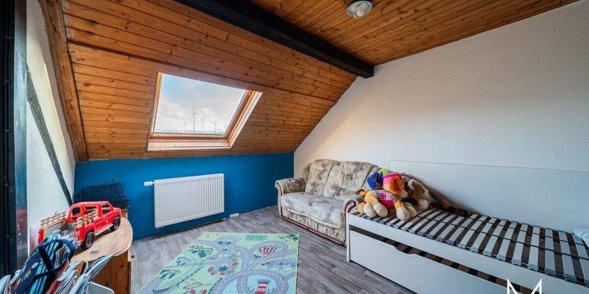 Doppelhaushälfte Rothselberg - 9 Zimmer, 250 m&sup2;, 129.000&euro; | Angebot:25739660