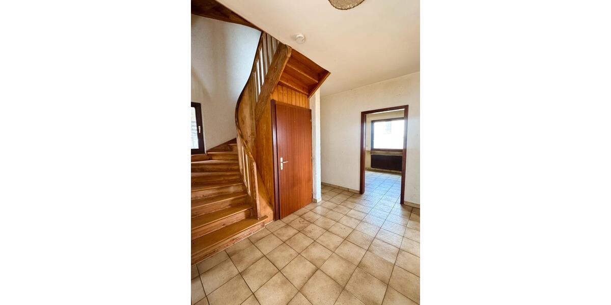 Einfamilienhaus Bad Dürkheim - 5 Zimmer, 227 m&sup2;, 449.000&euro; | Angebot:26990523