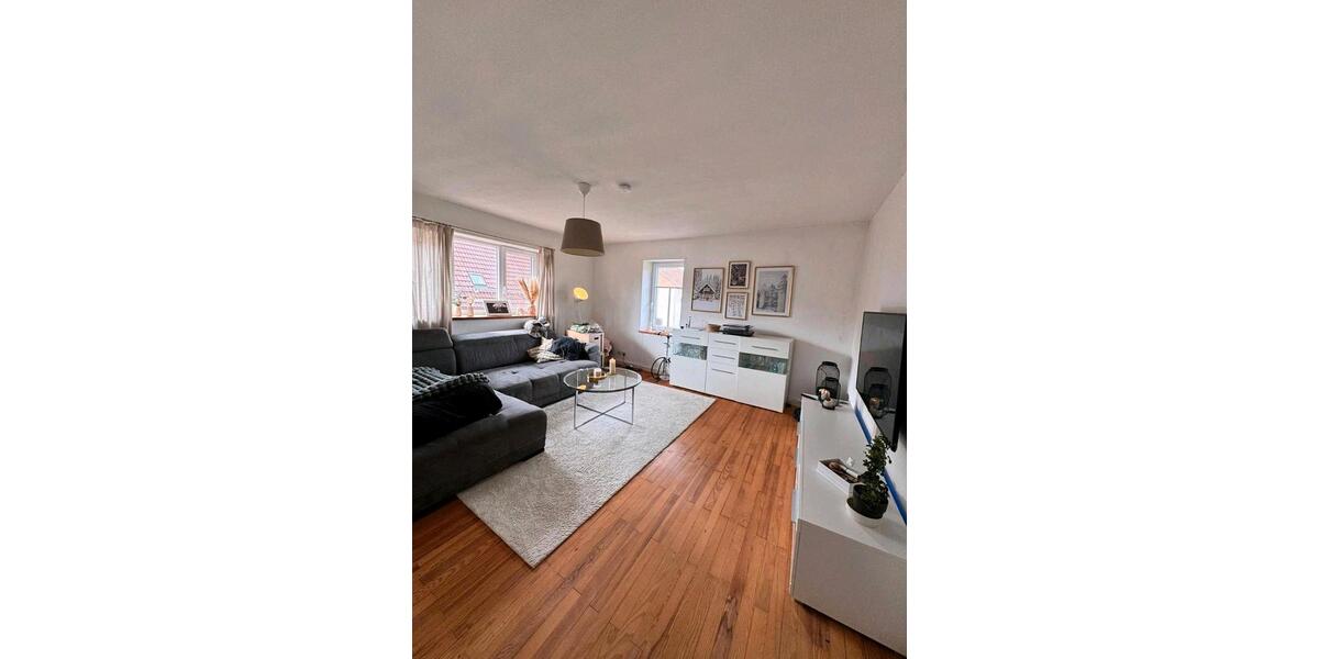 Etagenwohnung Höringen - 3 Zimmer, 105 m&sup2;, 850&euro; | Angebot:25973235