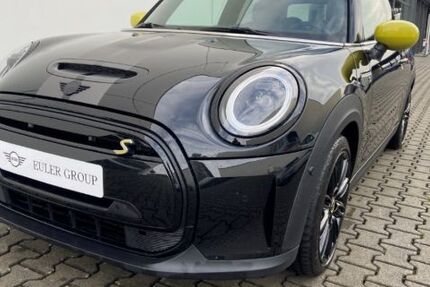 Mini Cooper SE 28.205 km 18.988 &euro; Kaiserslautern 67663