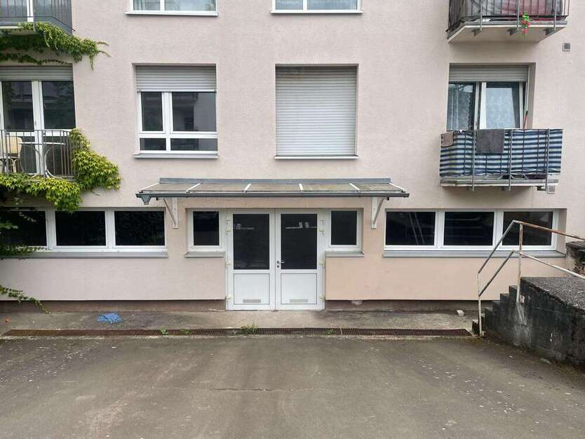 Einzelhandel in Kaiserslautern 980 € 78 m²