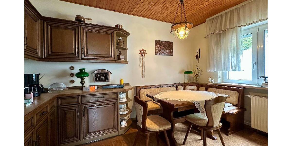 Einfamilienhaus Waldfischbach - 5 Zimmer, 151 m&sup2;, 215.000&euro; | Angebot:26230943