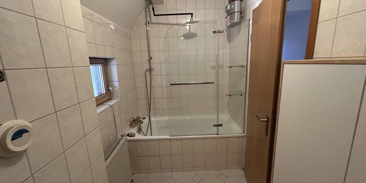 Etagenwohnung Kaiserslautern Innenstadt - 2 Zimmer, 51 m&sup2;, 85.000&euro; | Angebot:26487755