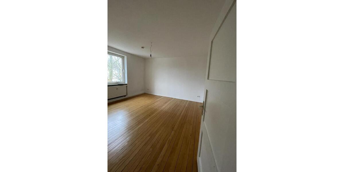 Etagenwohnung Kaiserslautern - 2 Zimmer, 54 m&sup2;, 559&euro; | Angebot:24966040