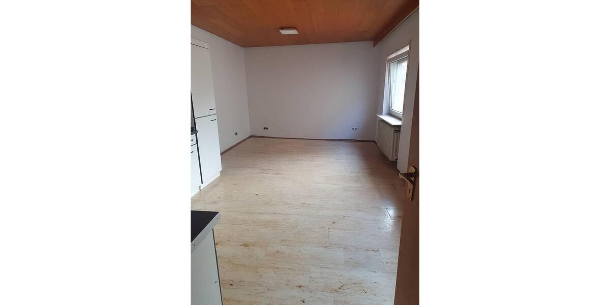 Einfamilienhaus Winnweiler - 5 Zimmer, 92 m&sup2;, 140.000&euro; | Angebot:27232355