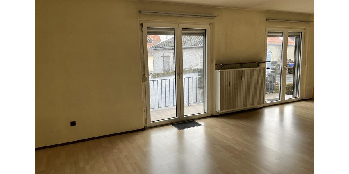 6 Zimmerwohnung mit großer Sonnenterrasse 6 zimmer