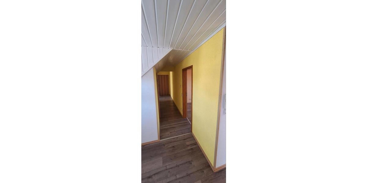 Dachgeschoßwohnung Schönenberg-Kübelberg Kübelberg - 2 Zimmer, 55 m&sup2;, 585&euro; | Angebot:26678191