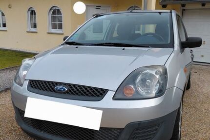 Ford Fiesta 98.500 km 2.550 &euro; Landstuhl 66849