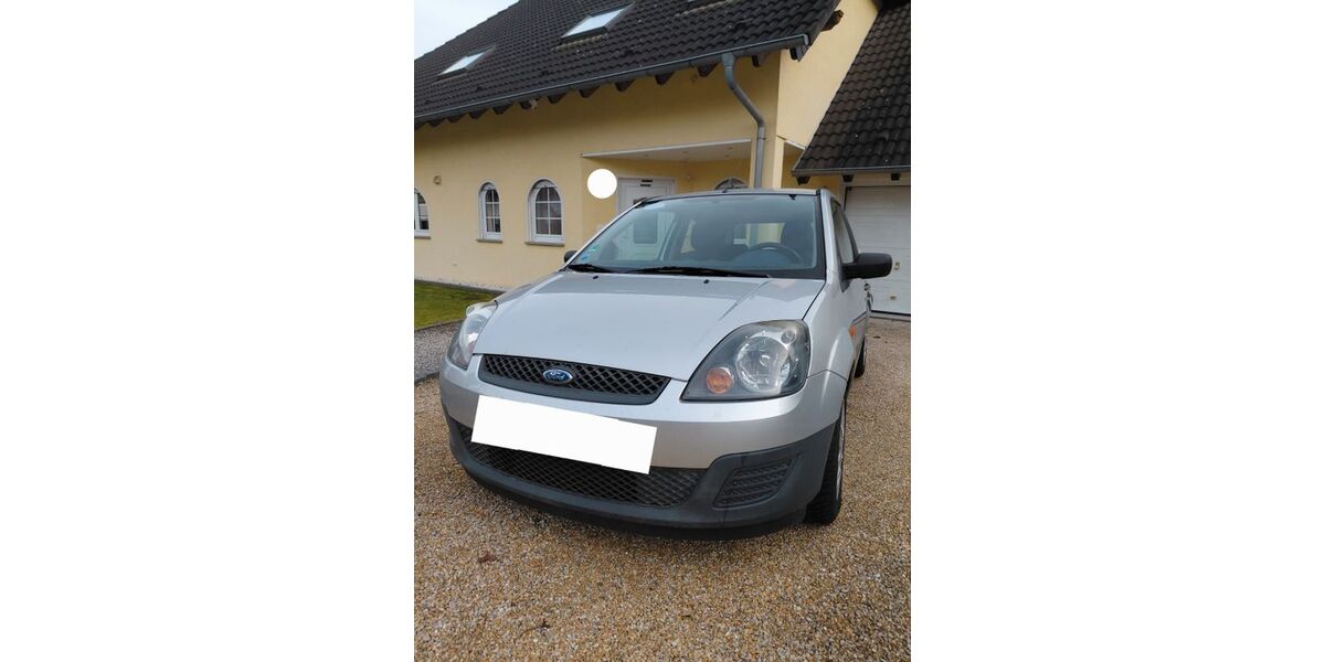 Ford Fiesta 98.500 km 2.550 &euro; Landstuhl 66849