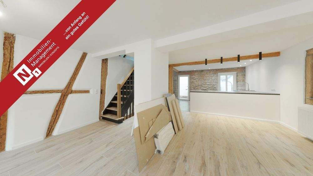 Ein echtes Schmuckstück: Renoviertes Stadthaus mit Charme 3 zimmer