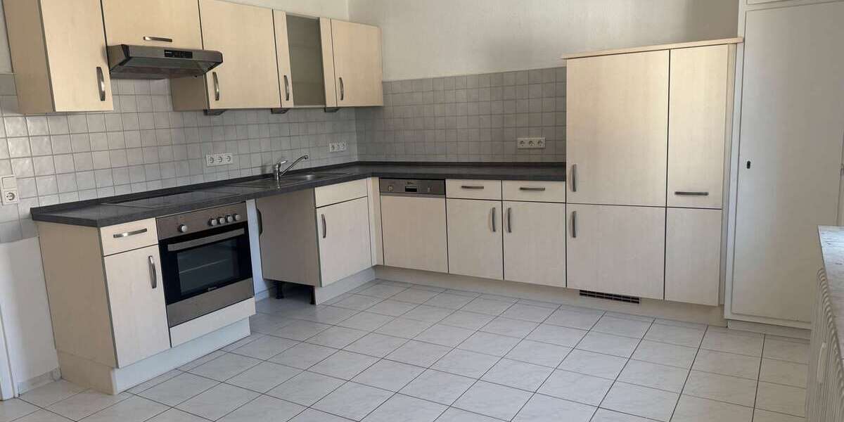 Wohnung zum Mieten in Kaiserslautern 950 € 90 m² 3 zimmer