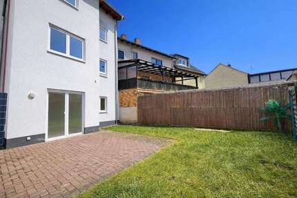 Haus Enkenbach-Alsenborn Alsenborn - 6 Zimmer, 155 m&sup2;, 1.200&euro; | Angebot:25269997