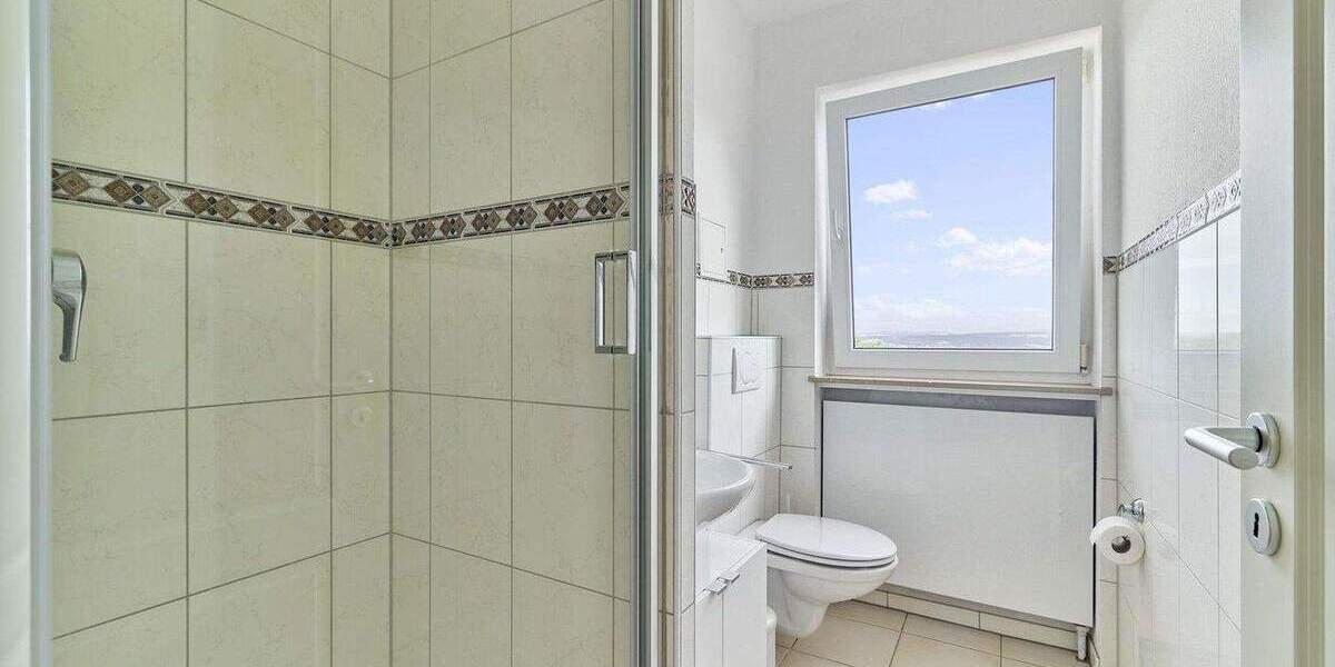 Victoria-Großzügige 4-Zimmer-Wohnung mit 2 Balkonen in Landstuhl 4 zimmer