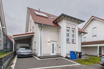 Haus zum Kaufen in Ramstein-Miesenbach 650.000 € 205 m² 6 zimmer