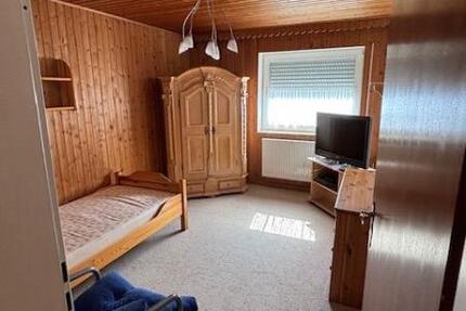 ObjNr:19677 - Gepflegtes Zweifamilienhaus Mehrgenerationenhaus am Ortsausgang 6 zimmer