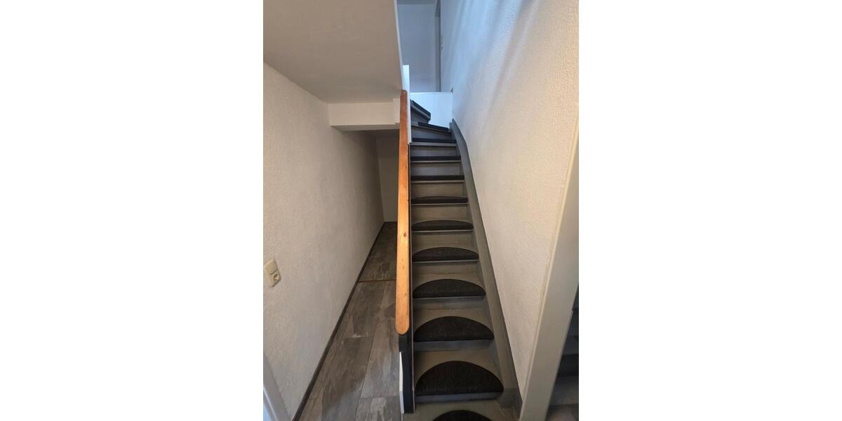 Einfamilienhaus Marnheim - 7 Zimmer, 120 m&sup2;, 299.000&euro; | Angebot:26814504
