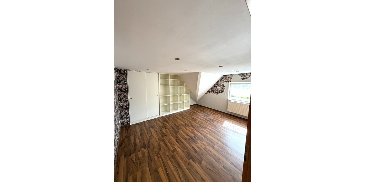 Modernes Effizienzhaus mit smarten Extras in Eisenberg 6 zimmer