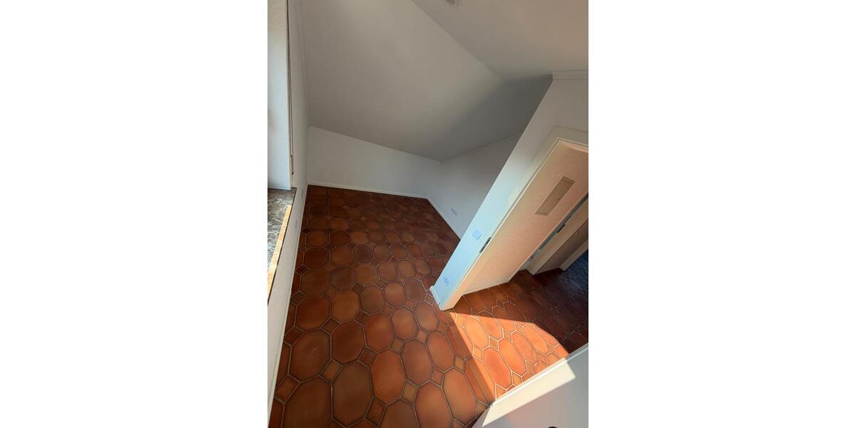 Einfamilienhaus Kusel - 10 Zimmer, 182 m&sup2;, 310.000&euro; | Angebot:26183932