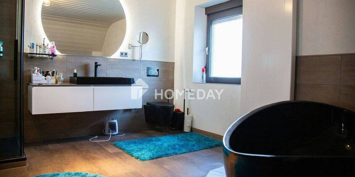 Einfamilienhaus Pirmasens Innenstadt - 9 Zimmer, 285 m&sup2;, 395.000&euro; | Angebot:26798479