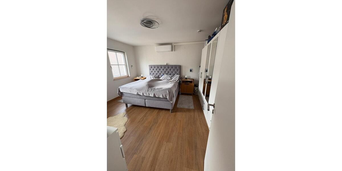 Etagenwohnung Steinbach am Donnersberg - 3 Zimmer, 93 m&sup2;, 800&euro; | Angebot:26296053