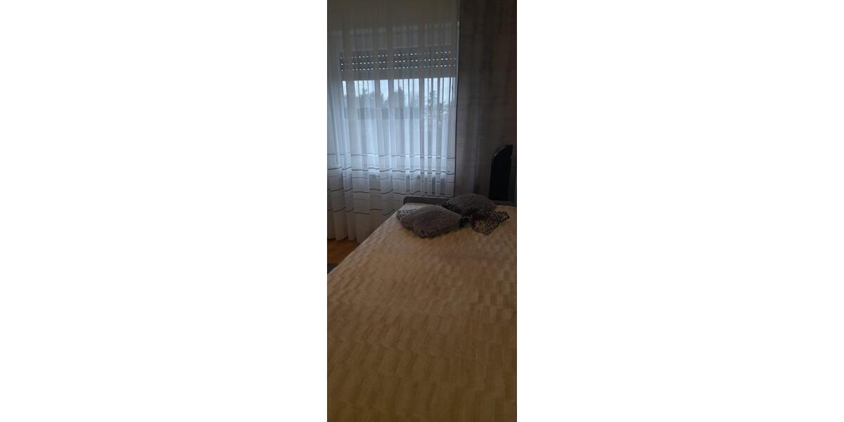 Etagenwohnung Landstuhl - 4 Zimmer, 97 m&sup2;, 200.000&euro; | Angebot:26183249