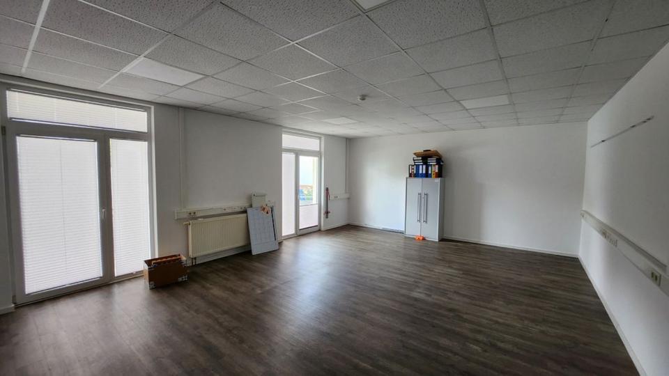 Gewerbeobjekt Ramstein-Miesenbach Miesenbach - 2.950&euro; | Angebot:25755089