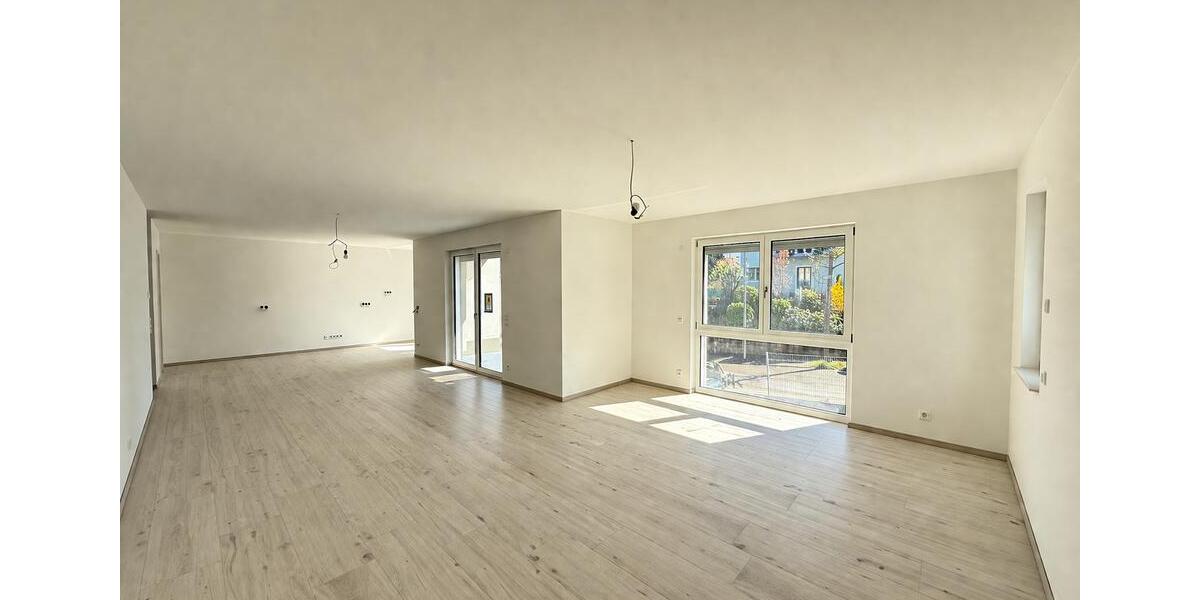 Etagenwohnung Neustadt an der Weinstraße Diedesfeld - 4 Zimmer, 142 m&sup2;, 2.273&euro; | Angebot:26101950