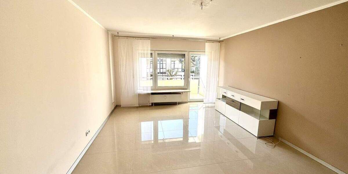 Etagenwohnung Kaiserslautern Innenstadt - 2 Zimmer, 70 m&sup2;, 175.000&euro; | Angebot:25741300