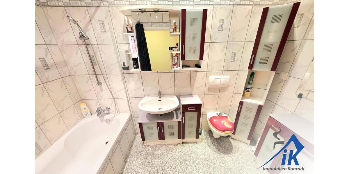 Etagenwohnung Landstuhl - 4 Zimmer, 122 m&sup2;, 1.300&euro; | Angebot:26663862