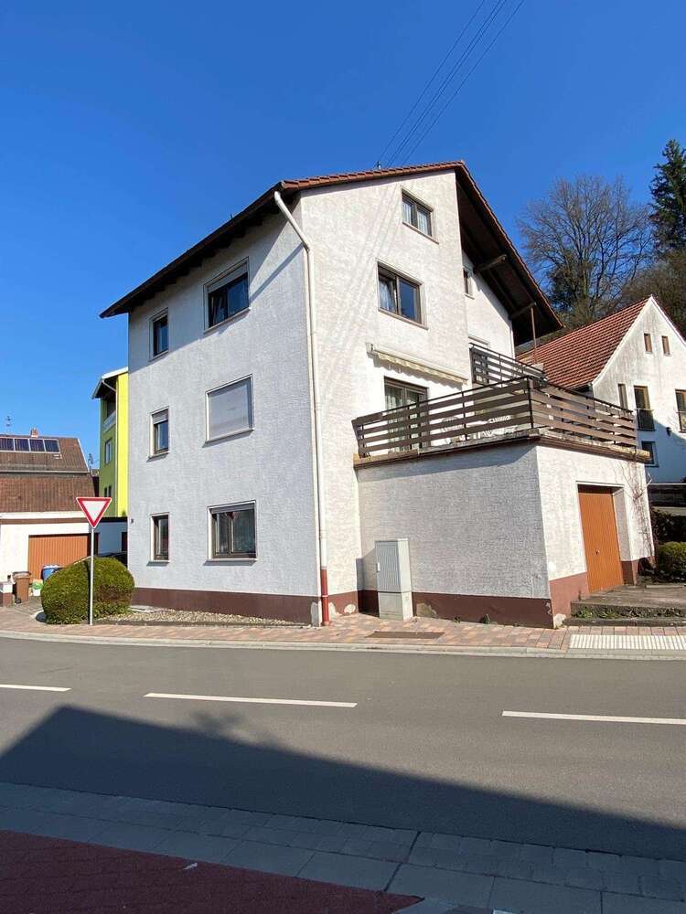 Haus zum Kaufen in Baalborn 250.000 € 180 m²