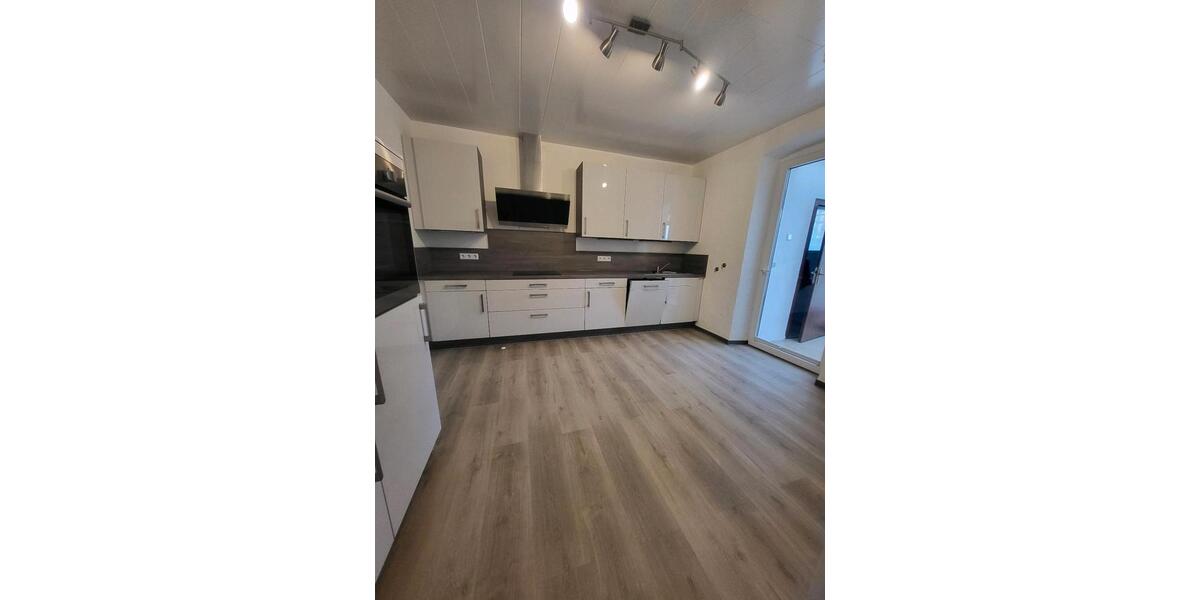 Doppelhaushälfte Schönenberg-Kübelberg Kübelberg - 5 Zimmer, 116 m&sup2;, 1.400&euro; | Angebot:24745871