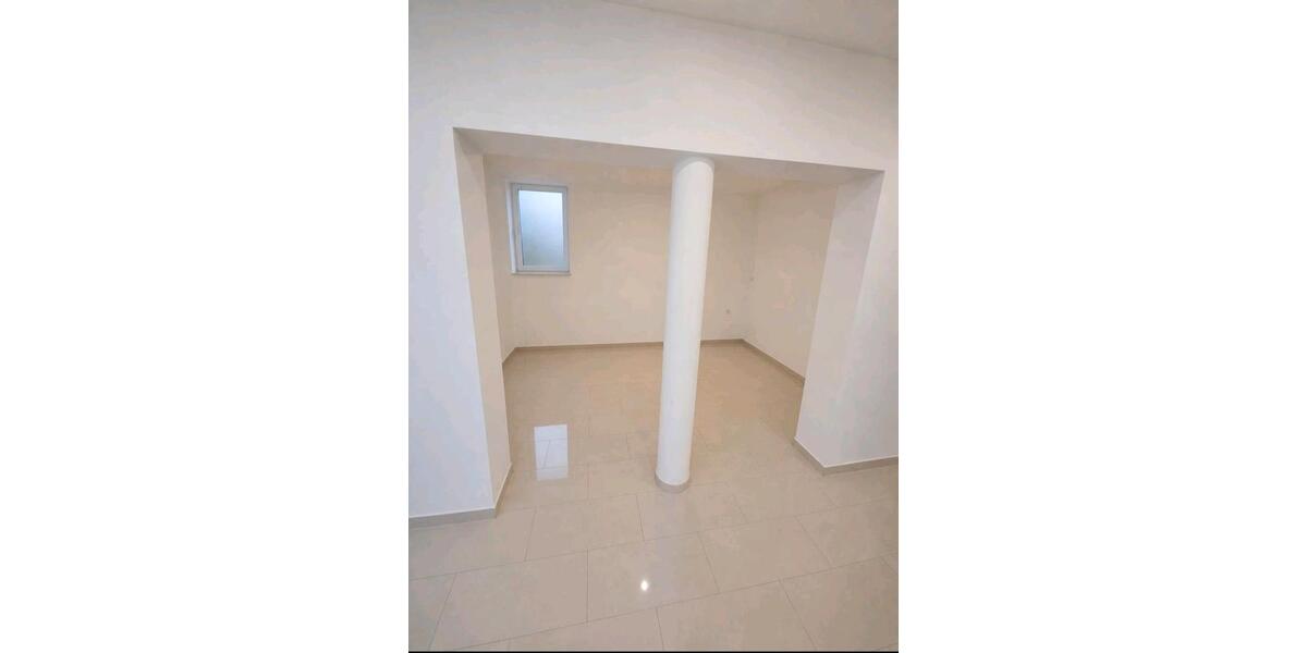Erdgeschoßwohnung Rodenbach - 2 Zimmer, 102 m&sup2;, 1.300&euro; | Angebot:26701705