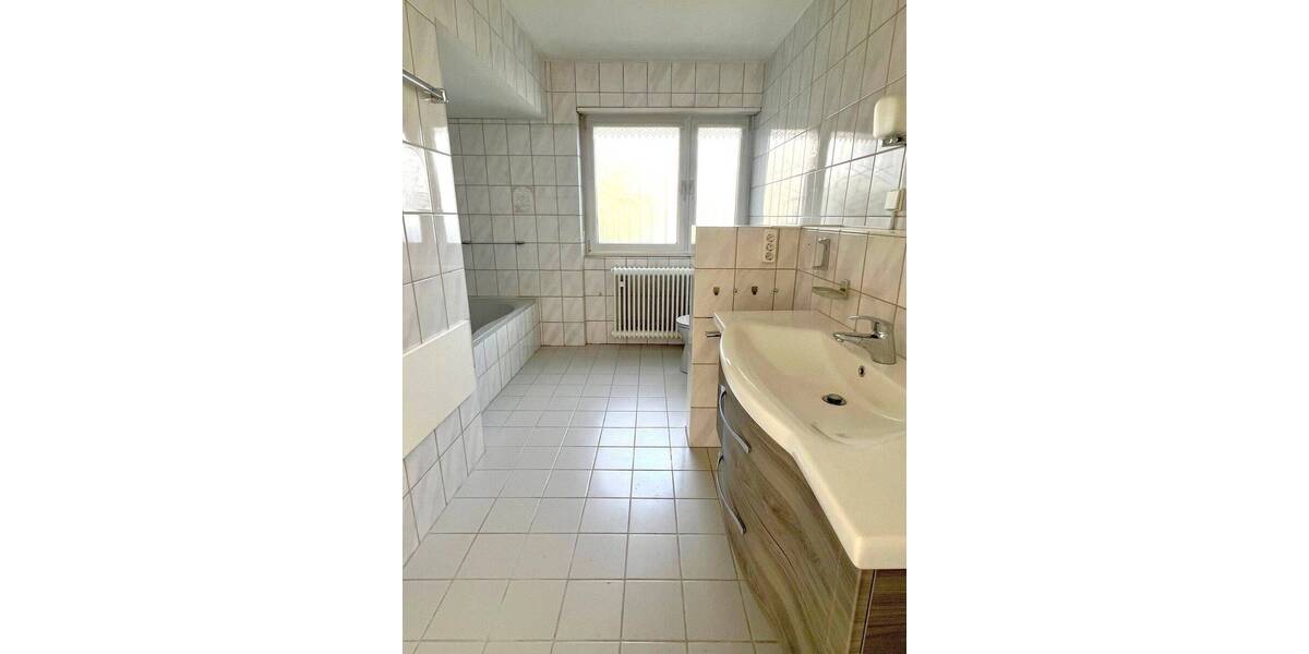 Einfamilienhaus Kaiserslautern Innenstadt - 5 Zimmer, 137 m&sup2;, 198.000&euro; | Angebot:26308490