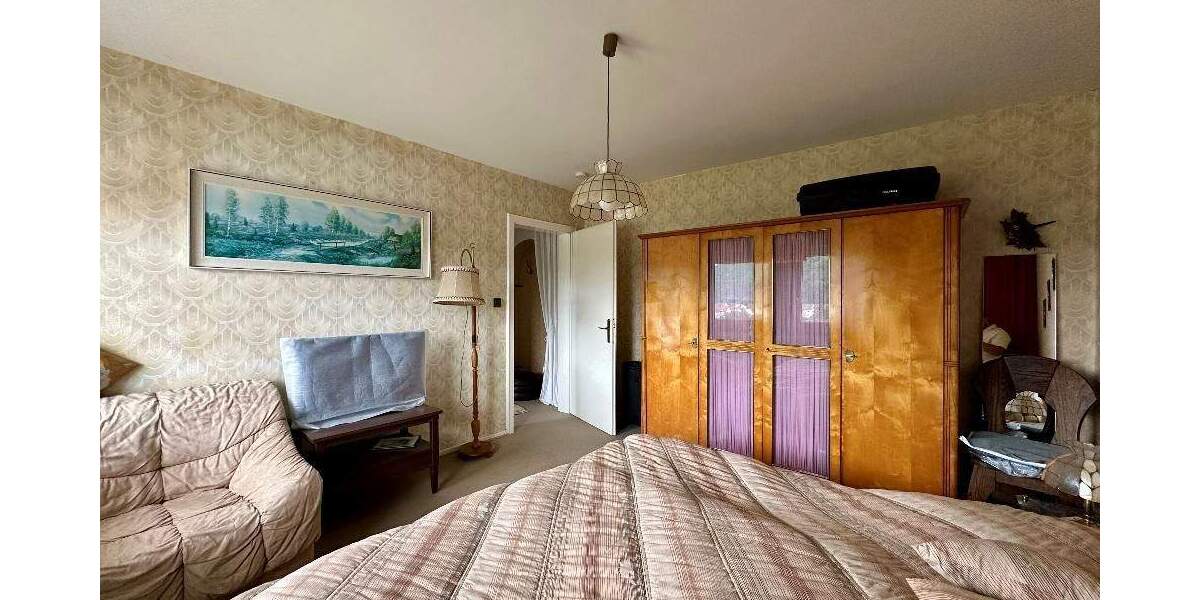 Einfamilienhaus Waldfischbach - 5 Zimmer, 151 m&sup2;, 215.000&euro; | Angebot:25777592